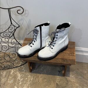 Ateliers Italy White Patent Leather Boots